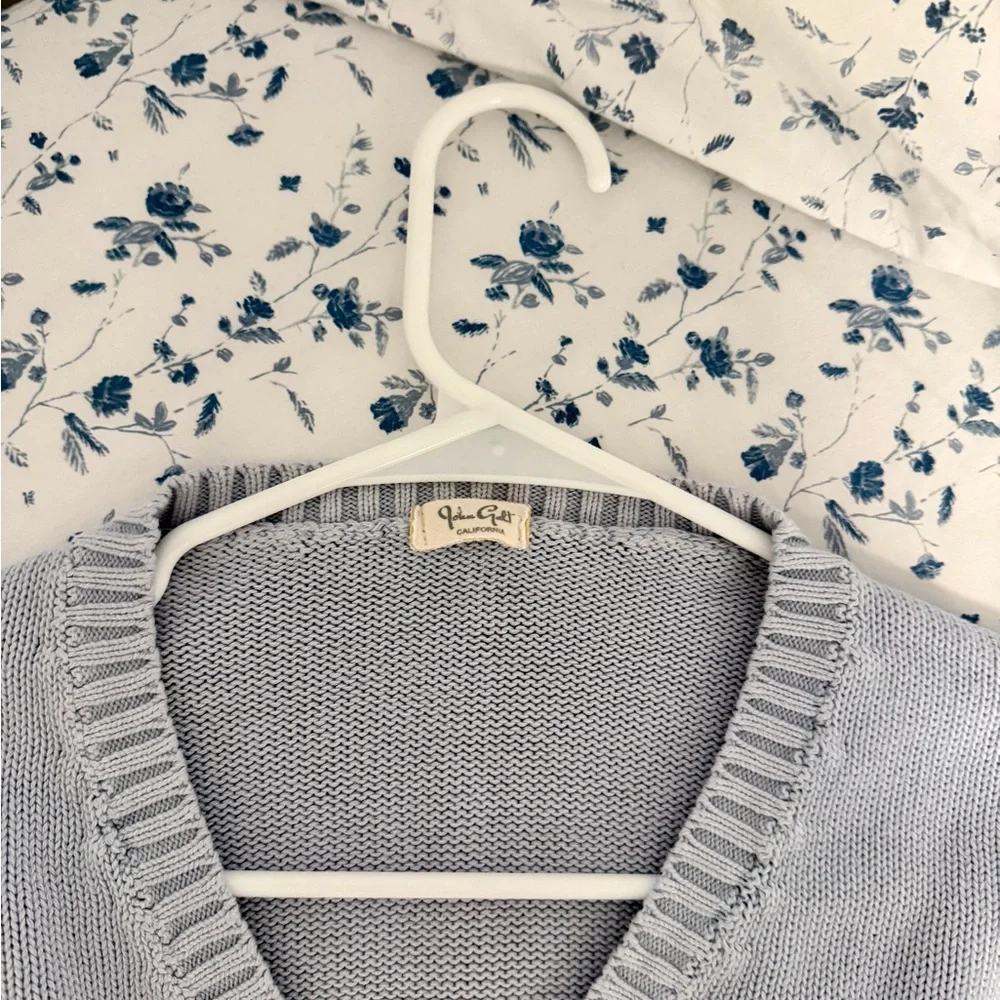 light blue brandy melville sweater - Picture 2 of 2